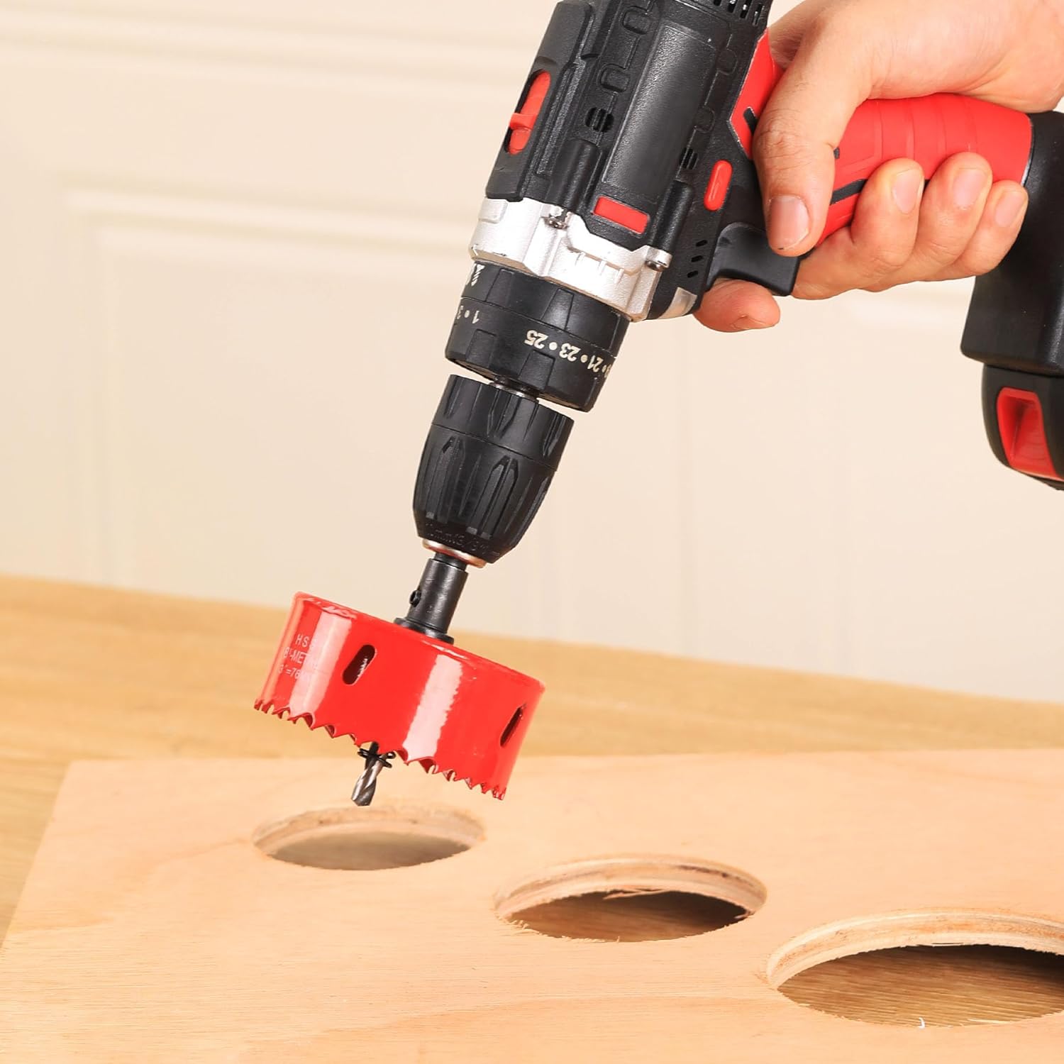 Metal Hole Saw Kit – 9 Pcs on Sale