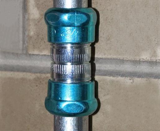 EMT Rain Tight Compression Coupling, Steel Online Hot Sale